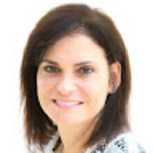 Meet your Posher, Yvette